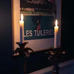 Gj Escapes - Maison Ralph - Etage Independant Avec Jacuzzi Guest house