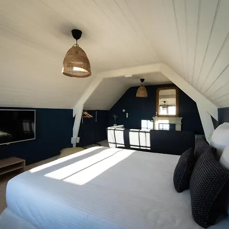 Gj Escapes - Maison Ralph - Etage Independant Avec Jacuzzi 3*